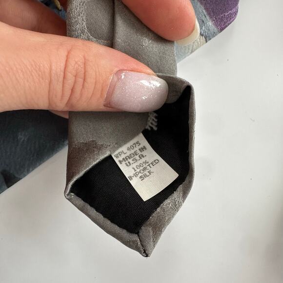 VTG Endangered Species Men's 100% Silk Killer Whales Holographic Print Wide‎ Tie - Picture 4 of 5